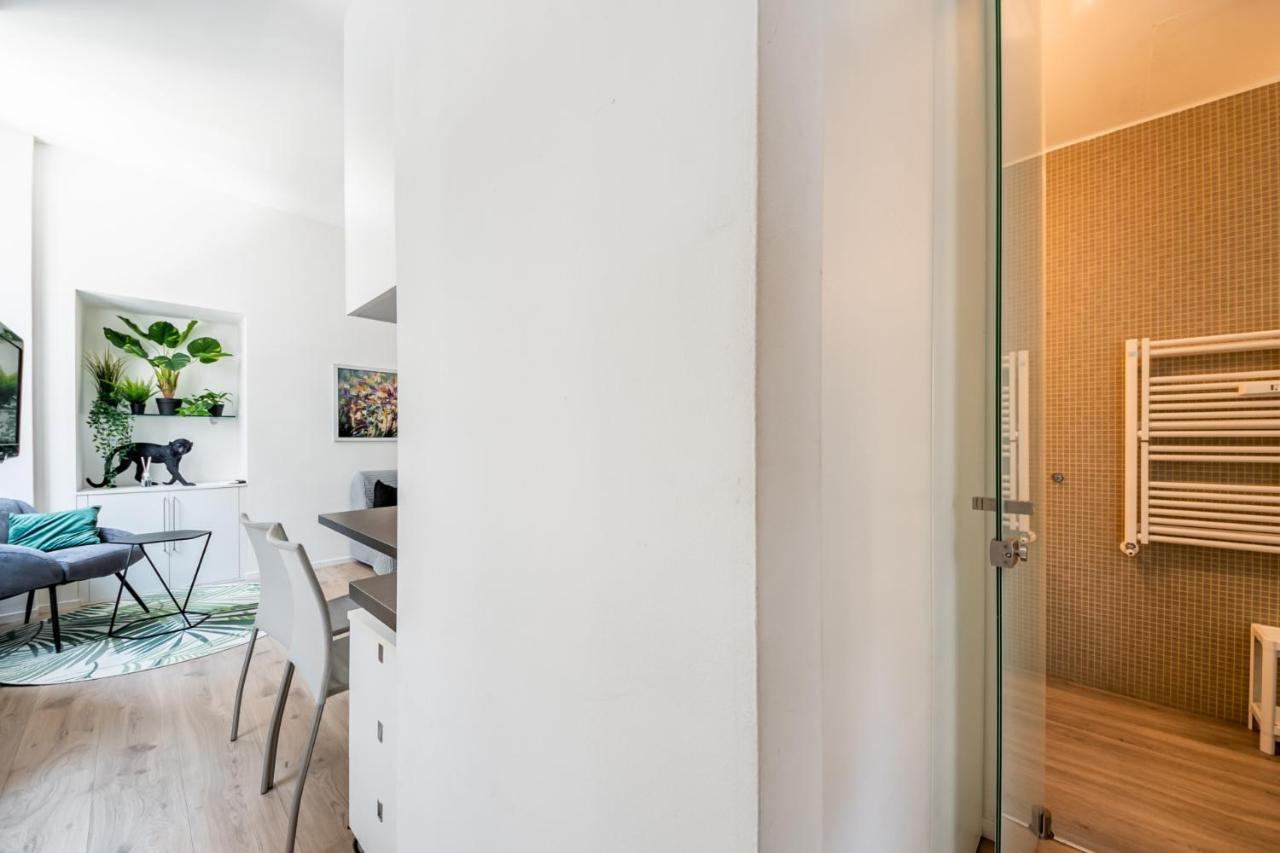 Amazing Flat In Duomo By Easylife Apartment Milan Exterior photo